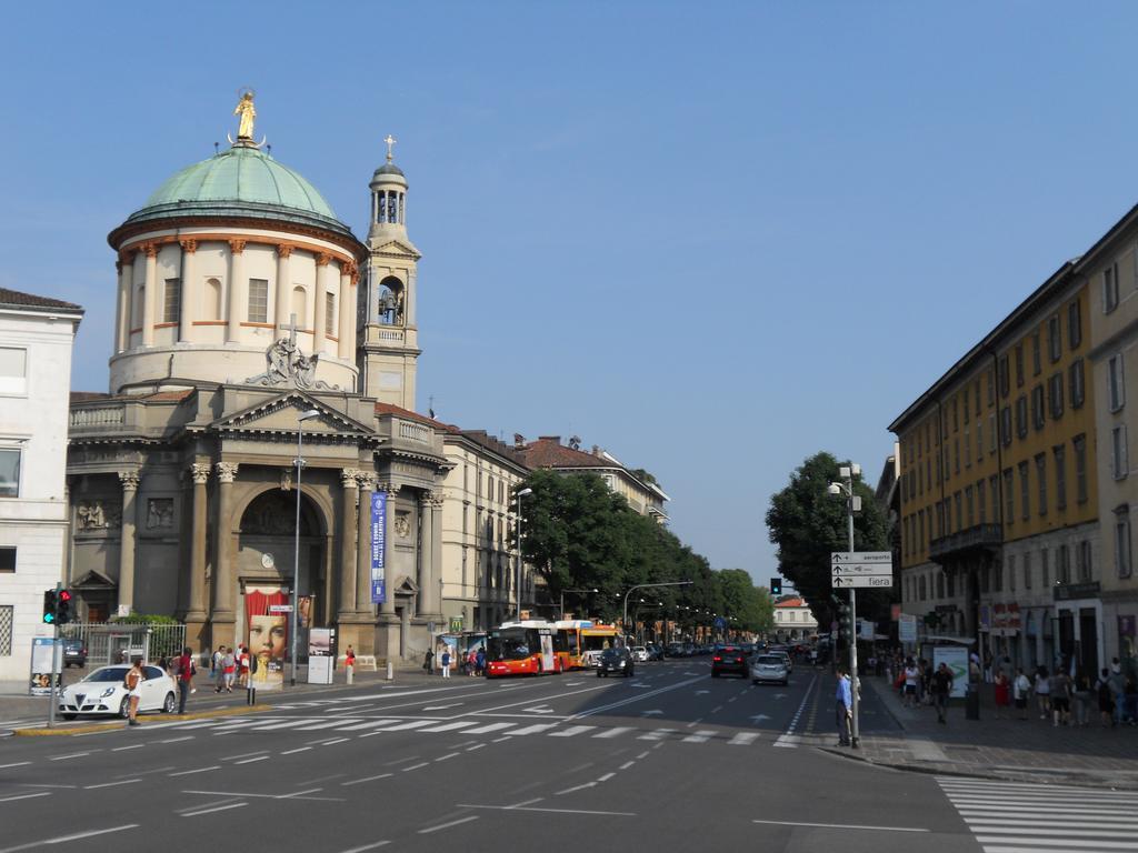 Apartment Bergamo Centro Storico Kamer foto